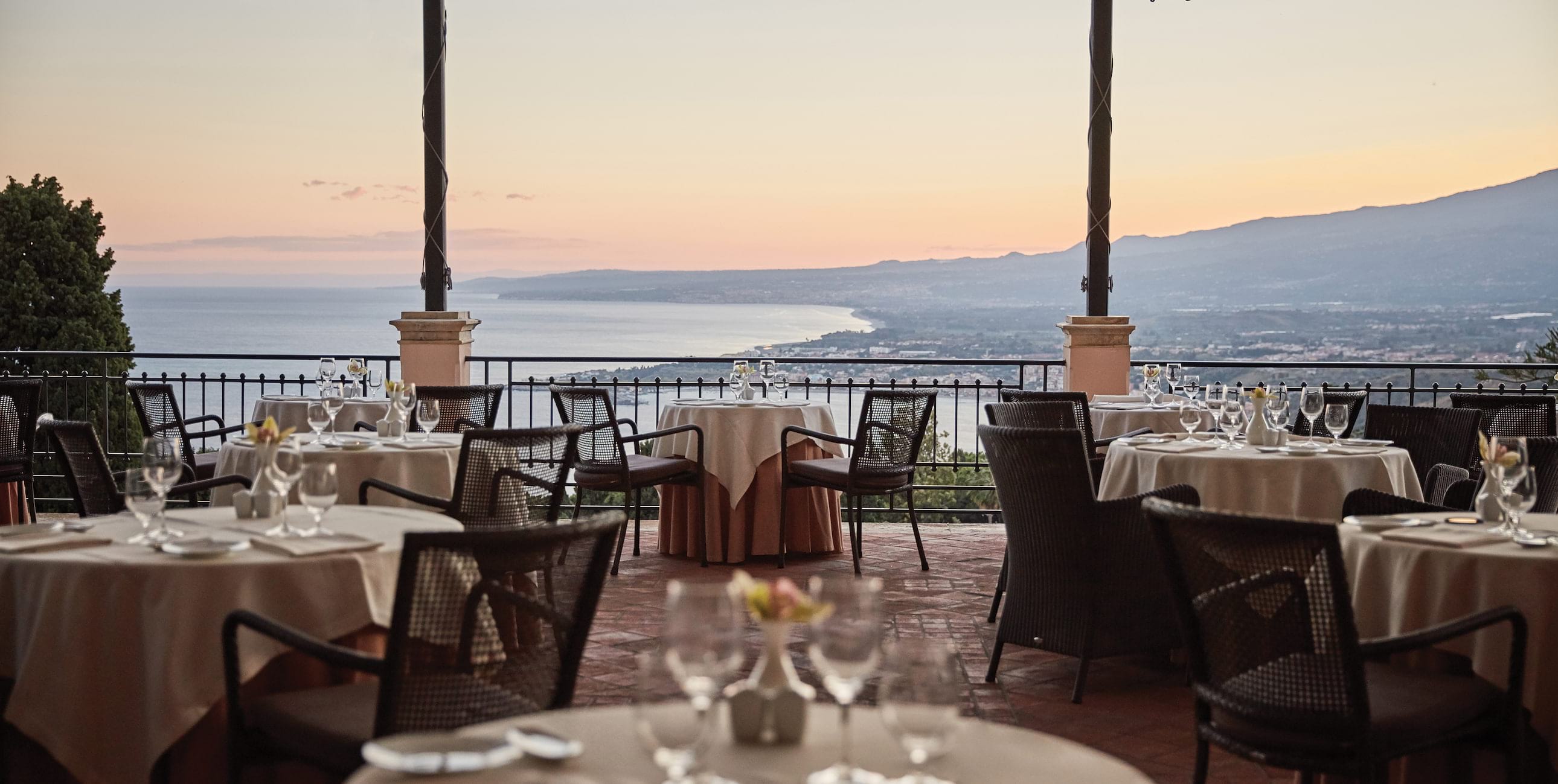 Best Restaurant, Taormina Bars with Stunning Views in Sicily