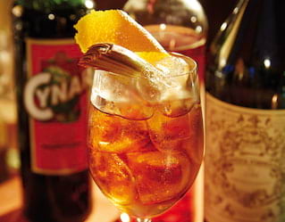 Artichoke Negroni, cocktail making class in Florence