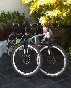 Cycling tours Burma